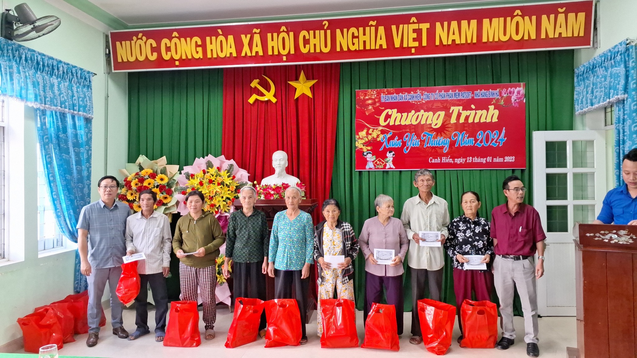 PATSOFT TRAO QUÀ TẾT TẠI BÌNH ĐỊNH