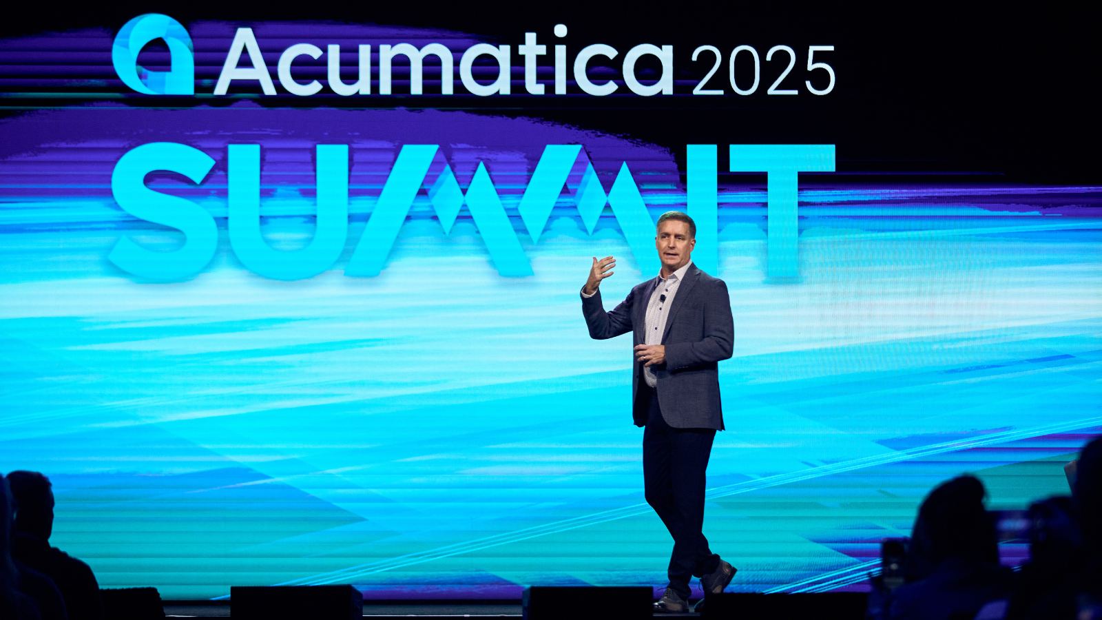 Acumatica tập trung vào chiến lược sản phẩm AI-First để mang lại các giá trị thiết thực cho khách hàng